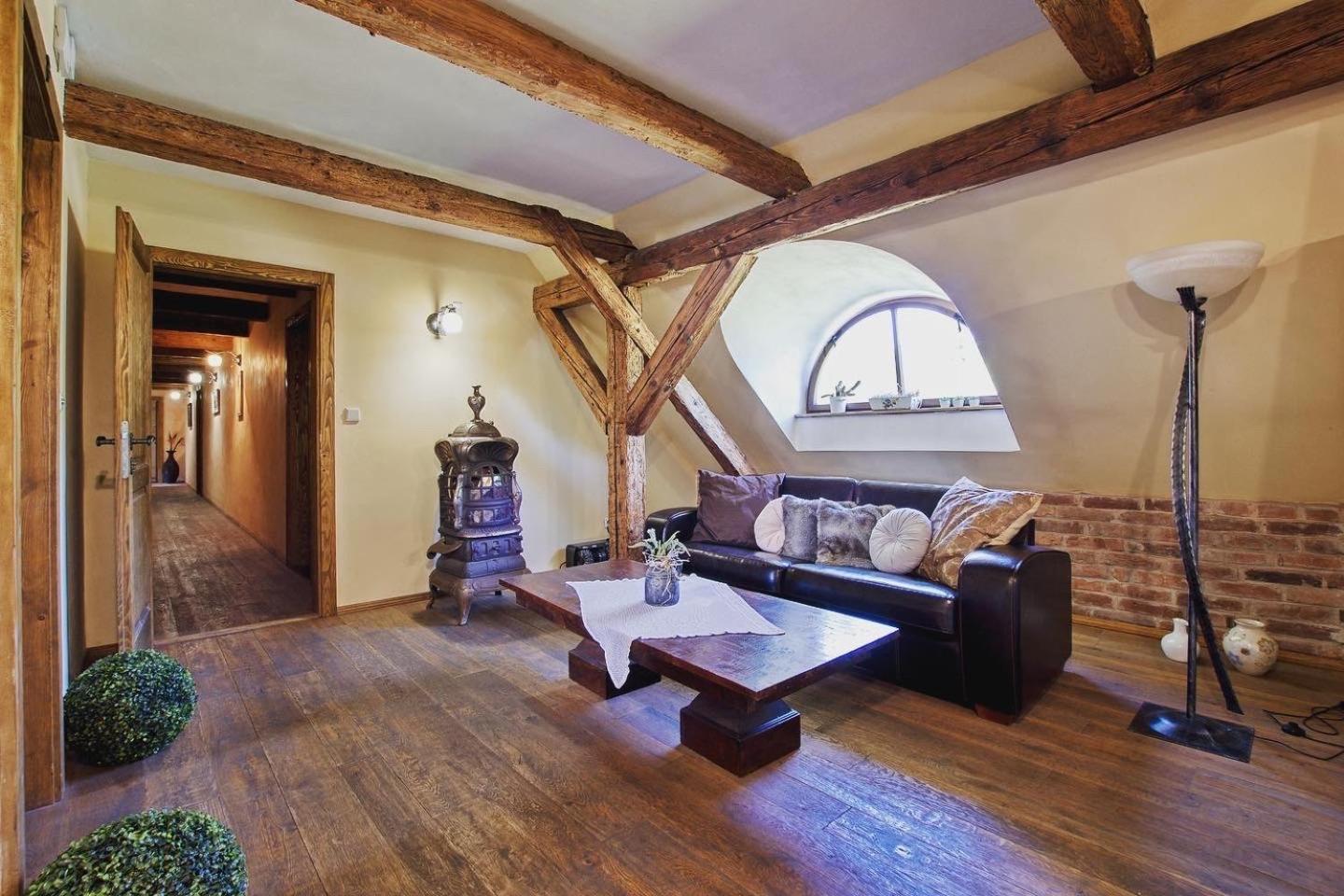 Dvur Olsiny -Hotel And Horse-Riding Karviná エクステリア 写真