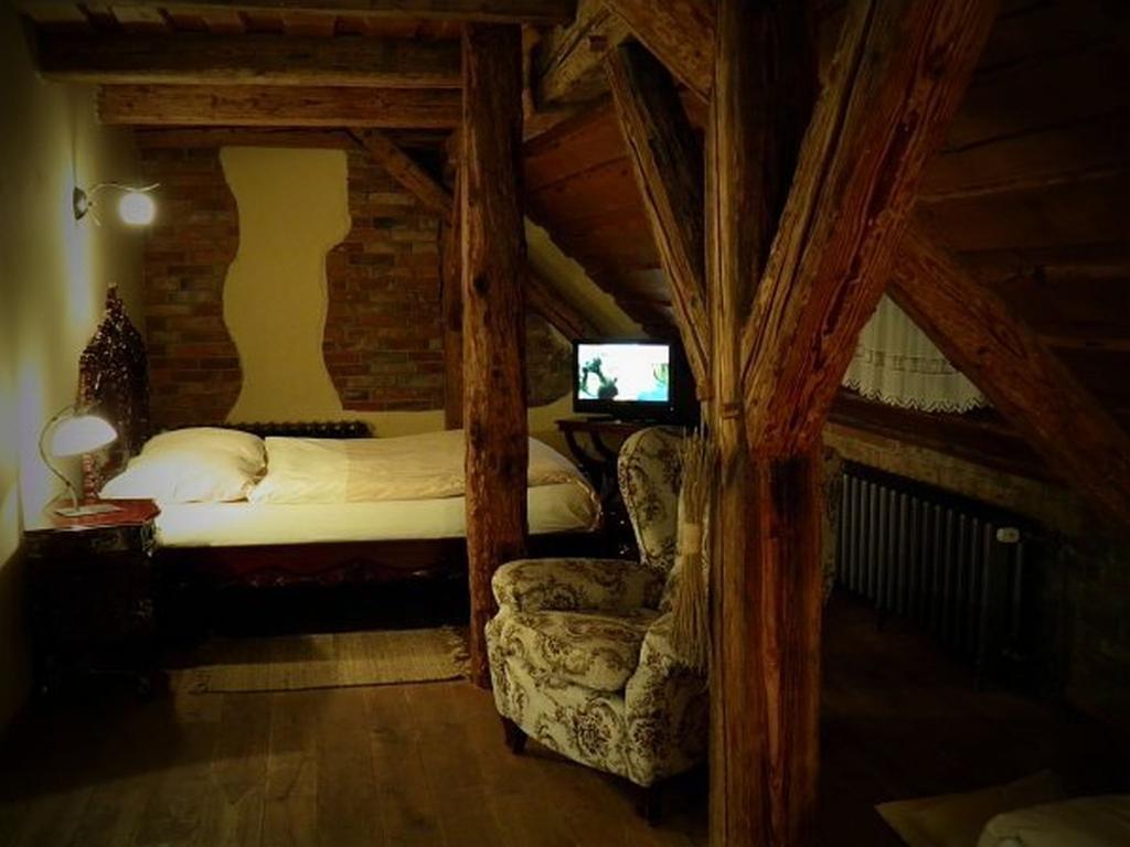 Dvur Olsiny -Hotel And Horse-Riding Karviná 部屋 写真