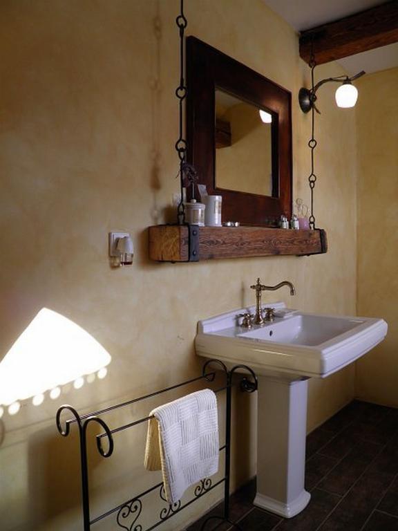 Dvur Olsiny -Hotel And Horse-Riding Karviná 部屋 写真
